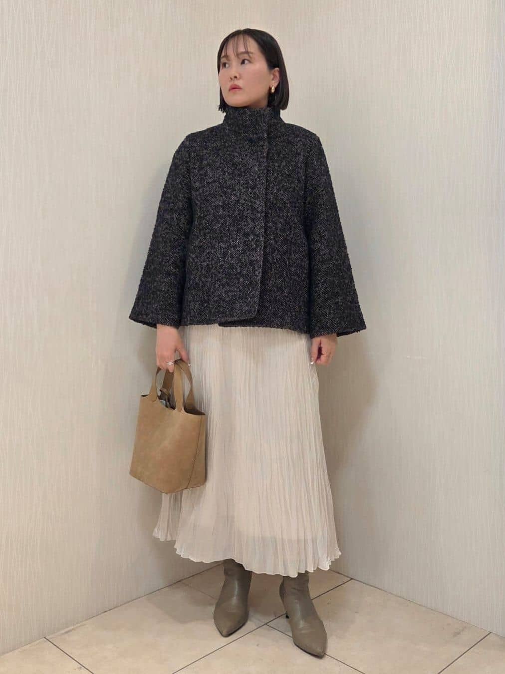 naokoさんの「UNTITLED｜【セットアップ可/ゆったり】ウール混ラメニット」を使ったコーディネート