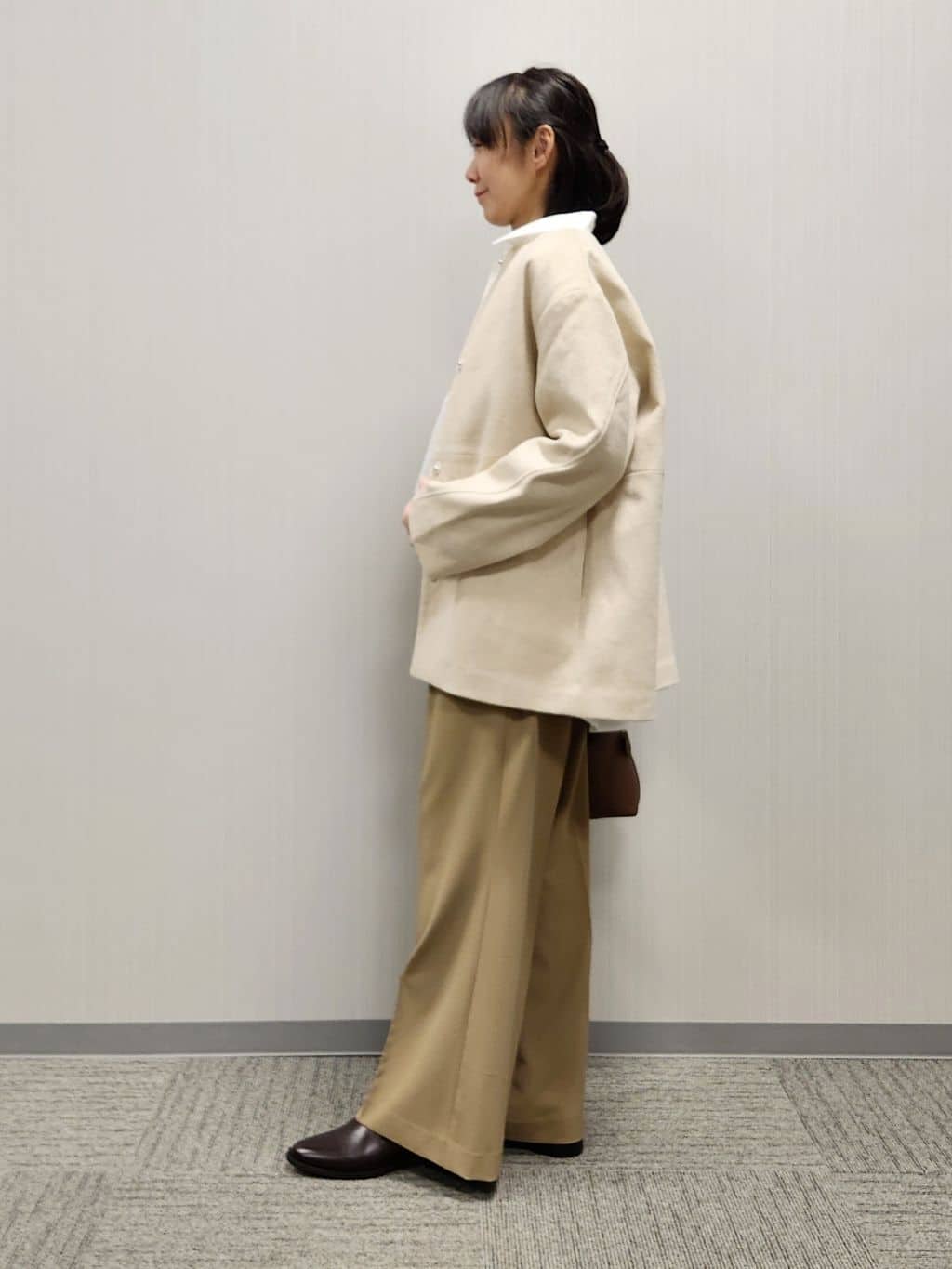 naraさんの「Dessin｜ウール混クルーネックコート」を使ったコーディネート