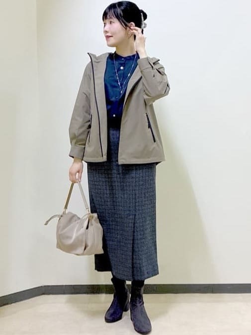  beni_gingerさんの「Reflect｜【さらっと一枚で決まる／重ね着にもおすすめ◎】タックスリーブシャツブラウス」を使ったコーディネート