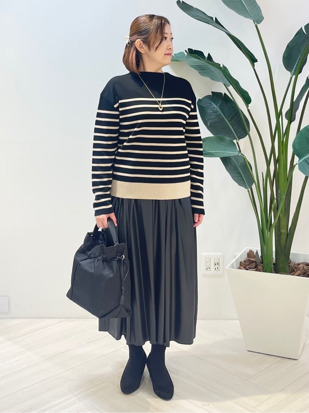Tomoさんの「UNTITLED｜【トレンド/撥水機能/防寒】ショートダウンコート」を使ったコーディネート