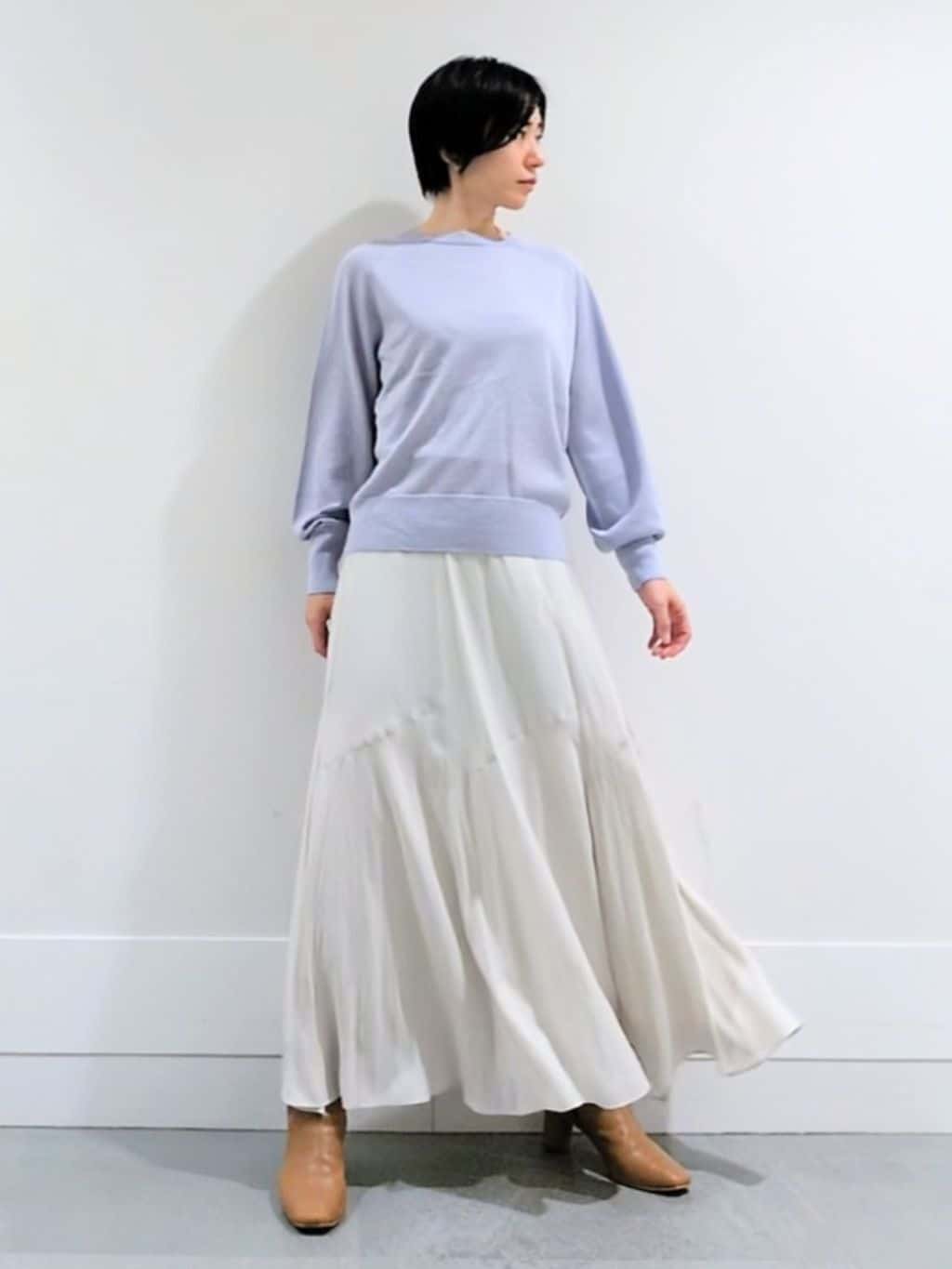 ミズタさんの「UNTITLED｜【はっ水機能/フード取り外し可】ミディダウンコート」を使ったコーディネート