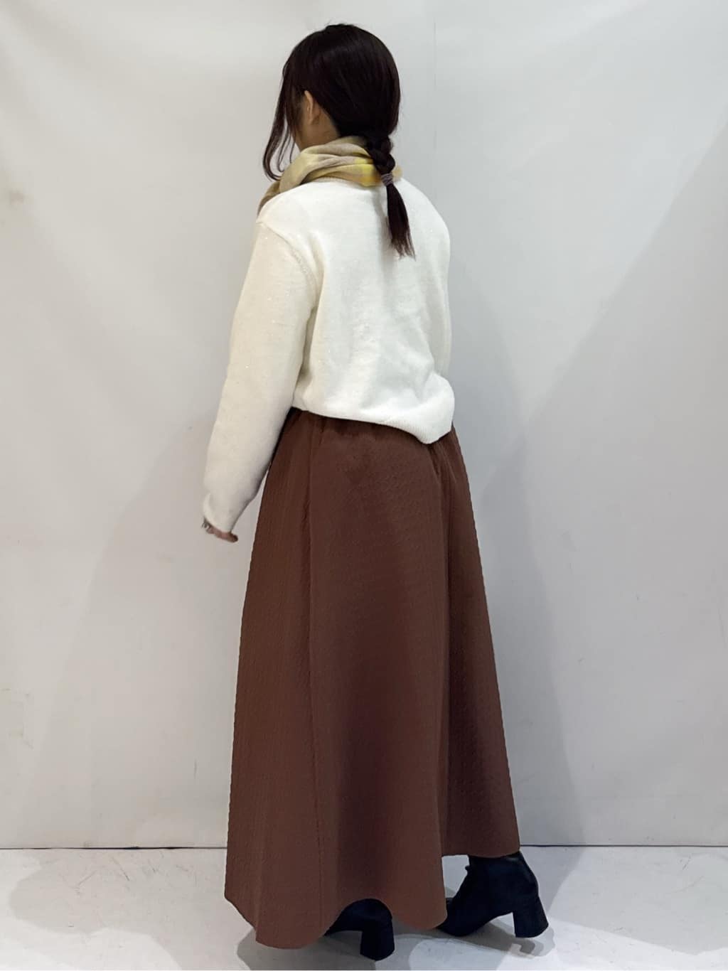 nakkoさんの「OPAQUE.CLIP｜金ボタンラメニットカーディガン【洗濯機OK】」を使ったコーディネート