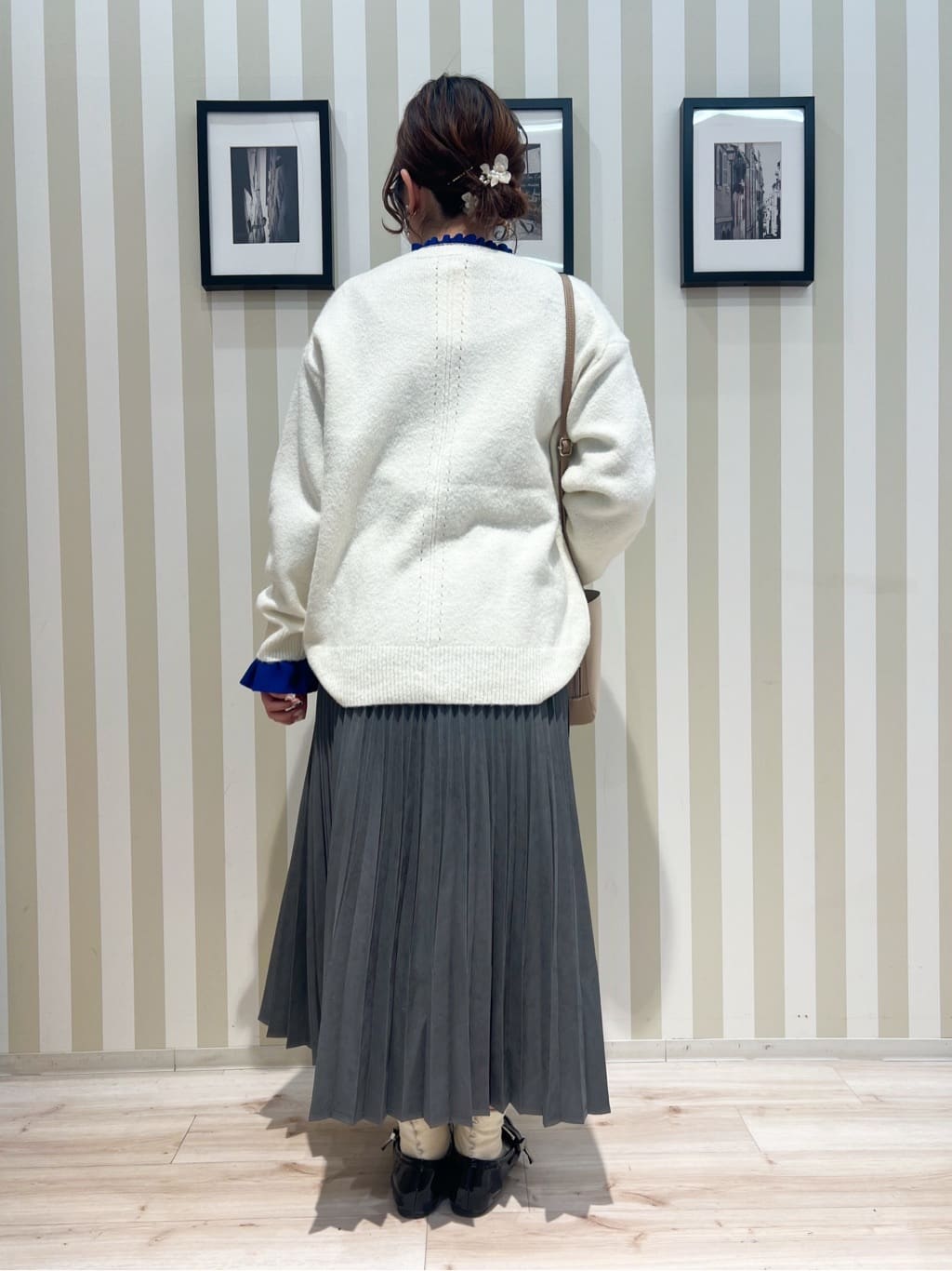 manaさんの「SHOO･LA･RUE｜【洗濯機可/S-LL】ほどよいゆとりの もちっとやわらかリブニット」を使ったコーディネート