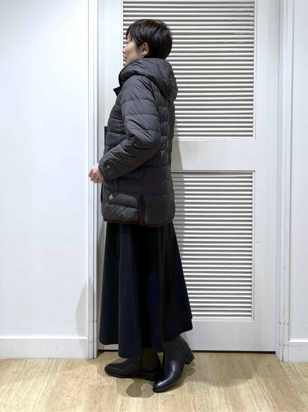 Miyazakiさんの「Dessin｜【洗える】ペイント風刺繍入り配色ラインニット」を使ったコーディネート