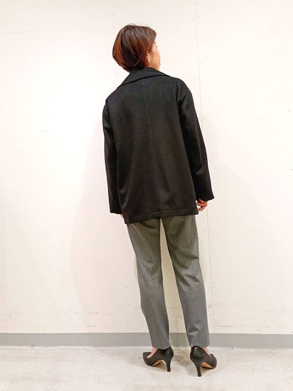 Kさんの「INDIVI｜【軽やか／ゆったり】ウール混ショートトレンチコート」を使ったコーディネート