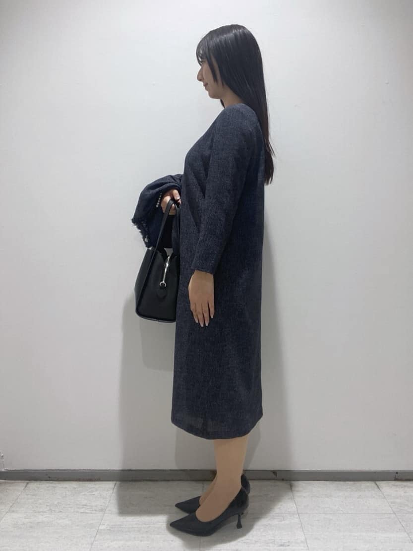 meiさんの「INDIVI｜【軽量／SETUP可能】ストレッチツイードAラインワンピース」を使ったコーディネート