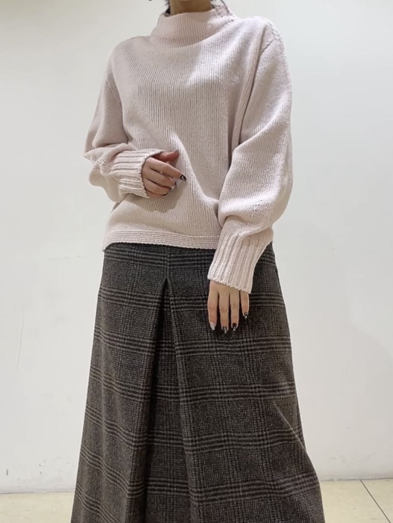 watanabeさんの「UNTITLED｜【洗える】スポンディッシュ ボトルネックニット」を使ったコーディネート