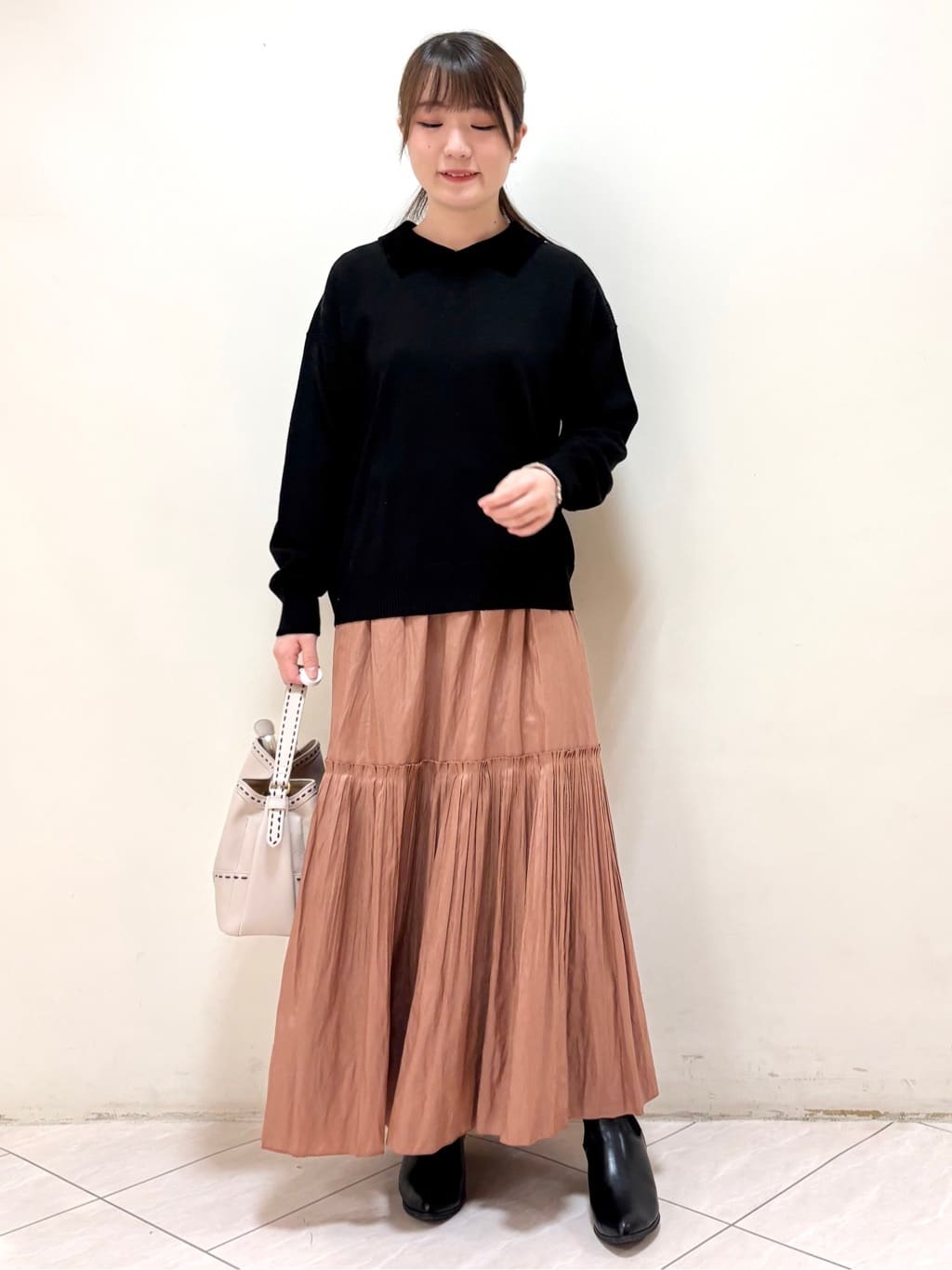 mikiさんの「Reflect｜【腰周りすっきり◎】プリーツギャザースカート」を使ったコーディネート