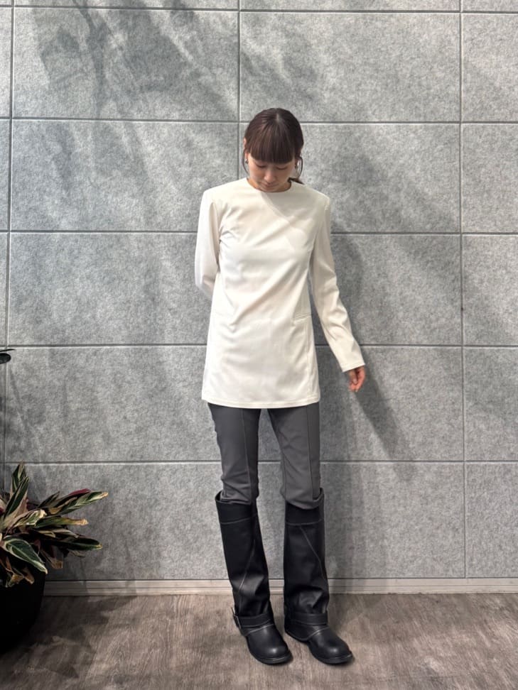 designer yukaさんの「CODE A｜zip leggings pants(Fleece)」を使ったコーディネート