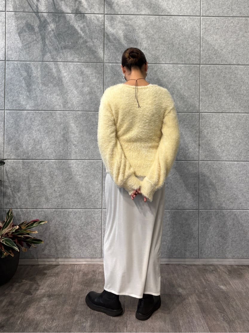 ibuさんの「CODE A｜feather pullover」を使ったコーディネート