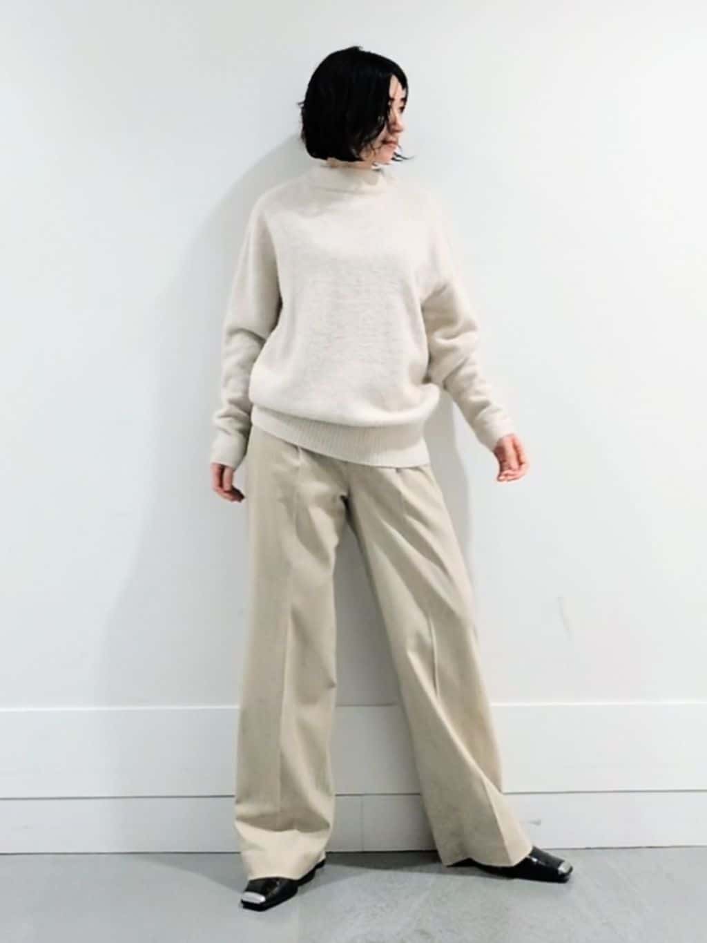 ミズタさんの「UNTITLED｜【トレンド/撥水機能/防寒】ショートダウンコート」を使ったコーディネート