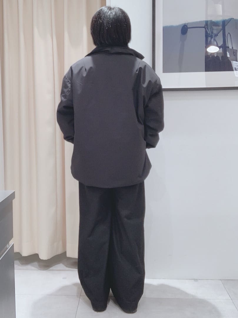 坂。さんの「THE SHOP TK｜【心地良い、滑らかさ】レイヤード風ケーブル ニットソー 【洗濯機OK】」を使ったコーディネート