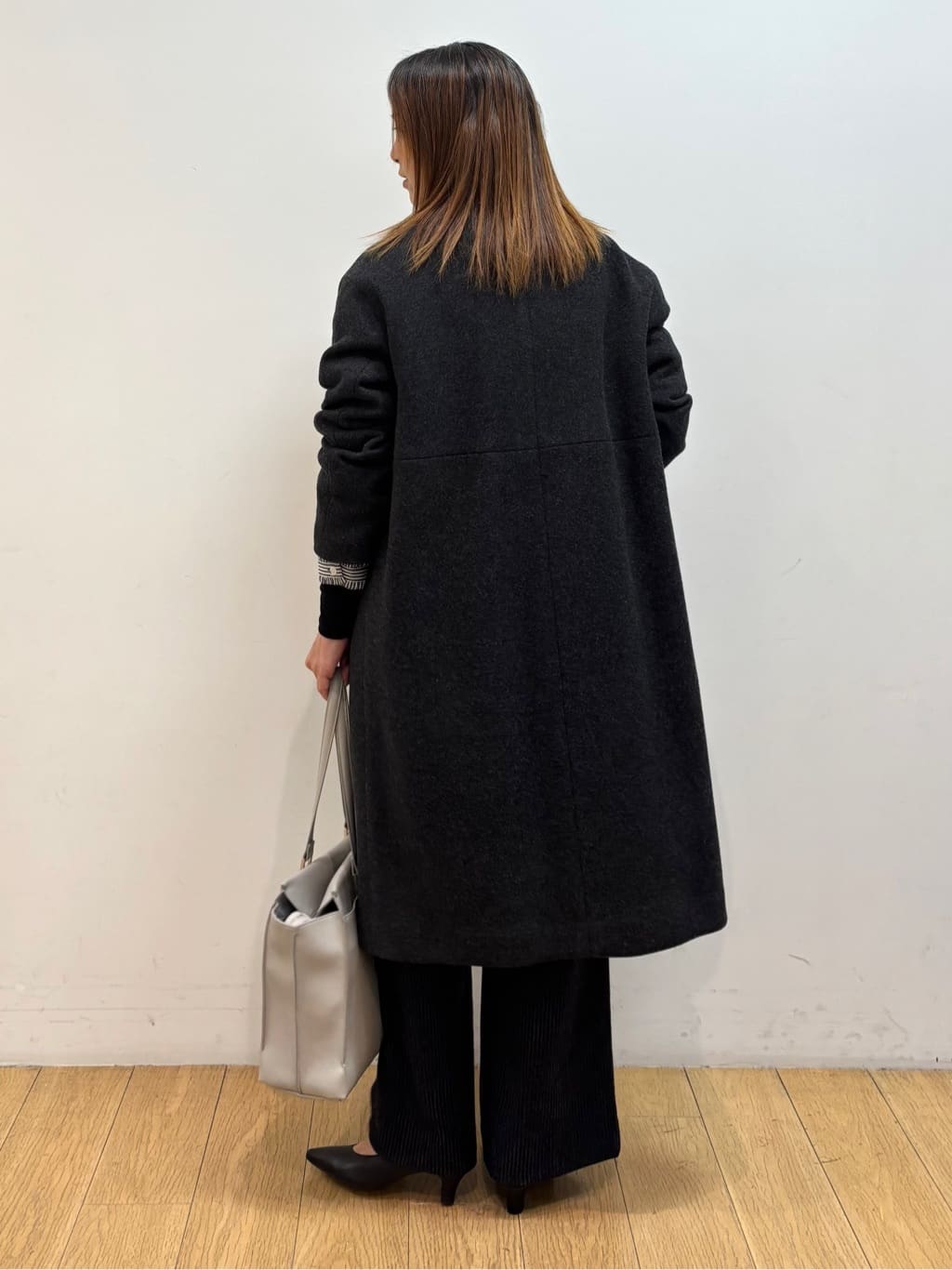 mikkoさんの「INDIVI｜【洗える】胸元タックフリル長袖ブラウス」を使ったコーディネート