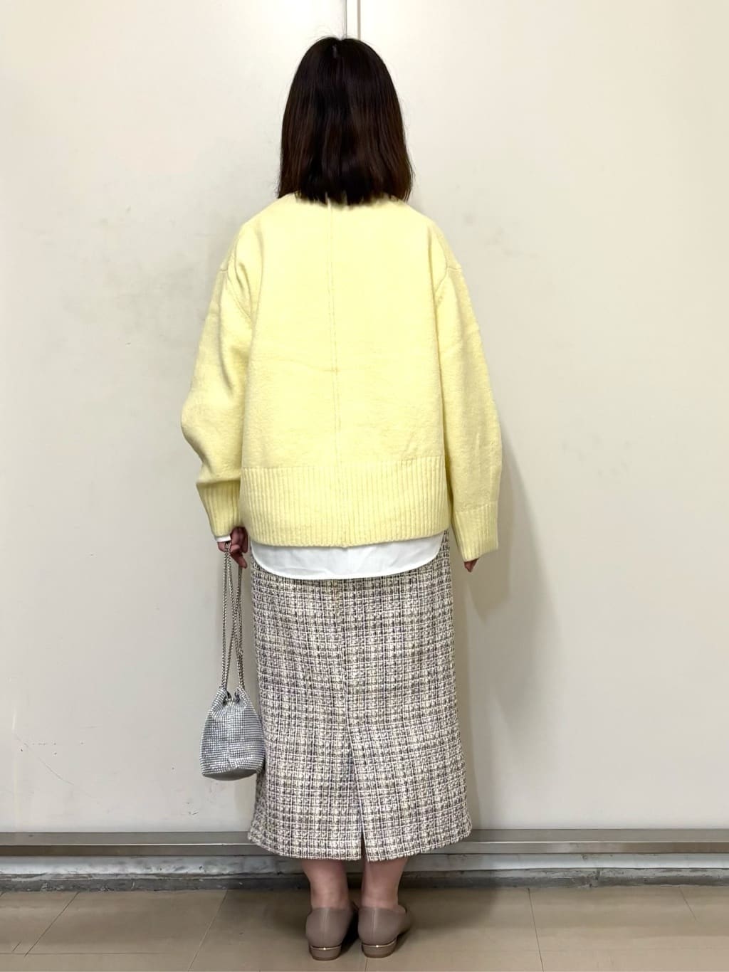 やまさんの「OPAQUE.CLIP｜【生活防水／抗菌防臭加工】Vフラットパンプス」を使ったコーディネート