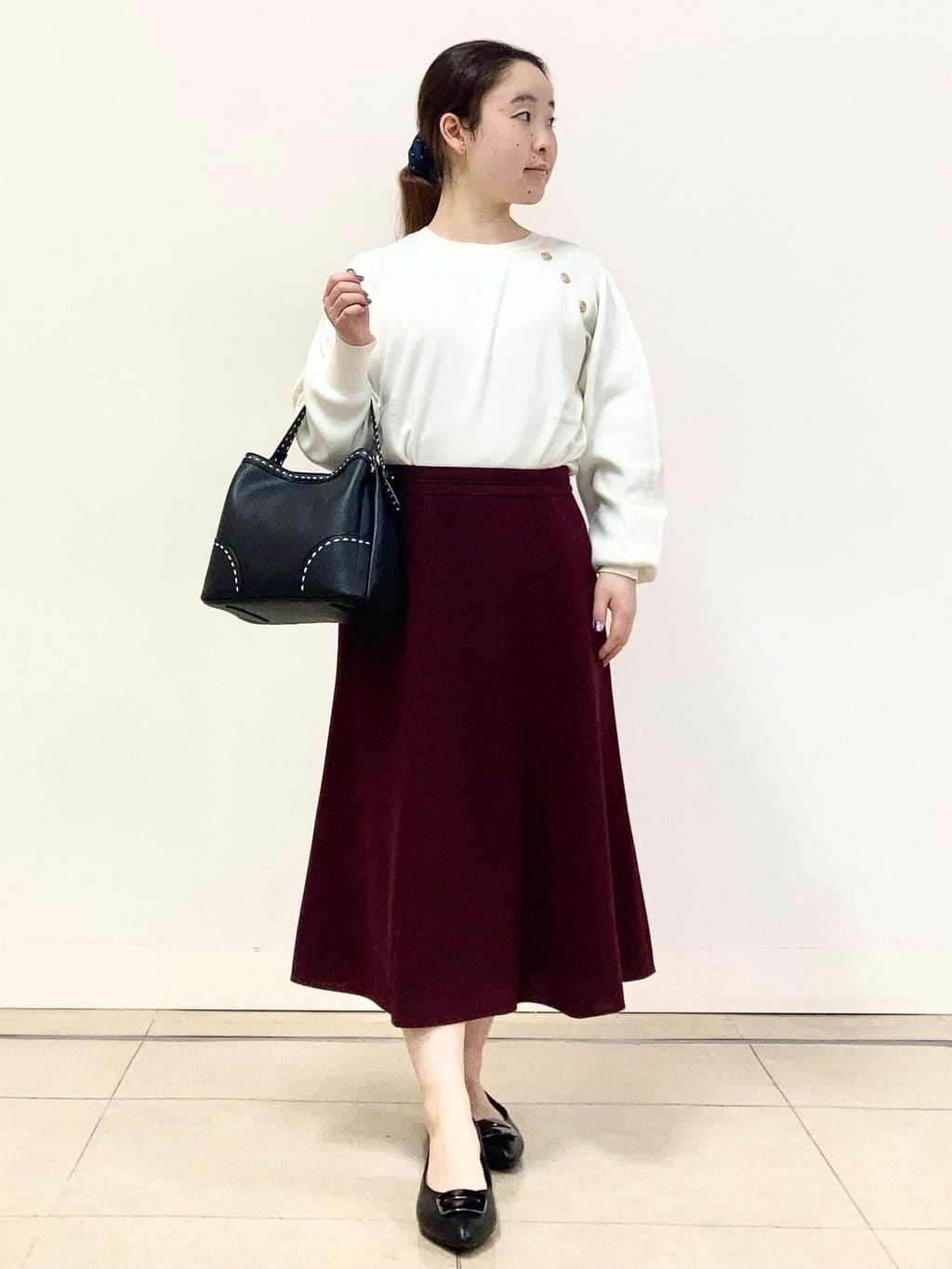 tomominさんの「Reflect｜【美シルエット】ソフトマーメイドスカート」を使ったコーディネート