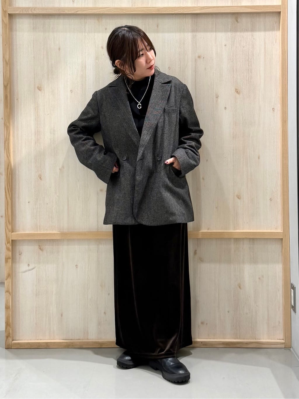 nanaさんの「THE SHOP TK｜【洗えるアウター】ヘリンボーン＆チェック柄ジャケット」を使ったコーディネート