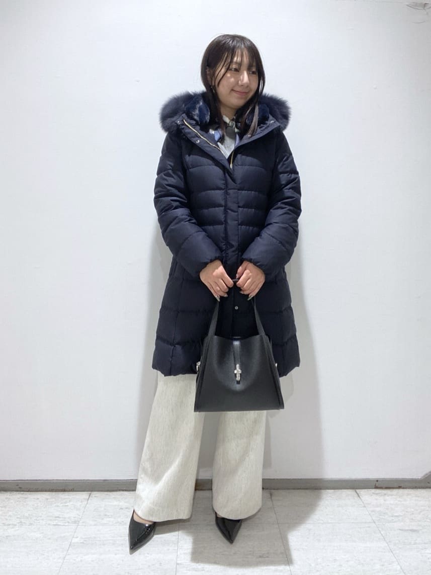 meiさんの「INDIVI｜【褒められパンツ／ウール混】ウォームウール ワイドパンツ」を使ったコーディネート