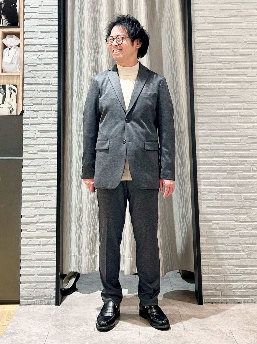 KENJI Iさんの「THE SHOP TK｜【動きやすい、快適ビジネスジャケット】TRジャージ ジャケット　セットアップ可/洗濯機OK/ストレッ」を使ったコーディネート