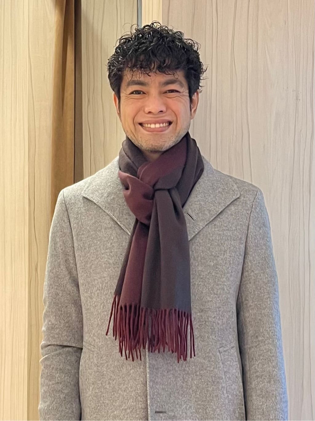 URAさんの「TAKEO KIKUCHI｜【ウールカシミヤブレンド】ビーバー調 スタンドカラー コート」を使ったコーディネート