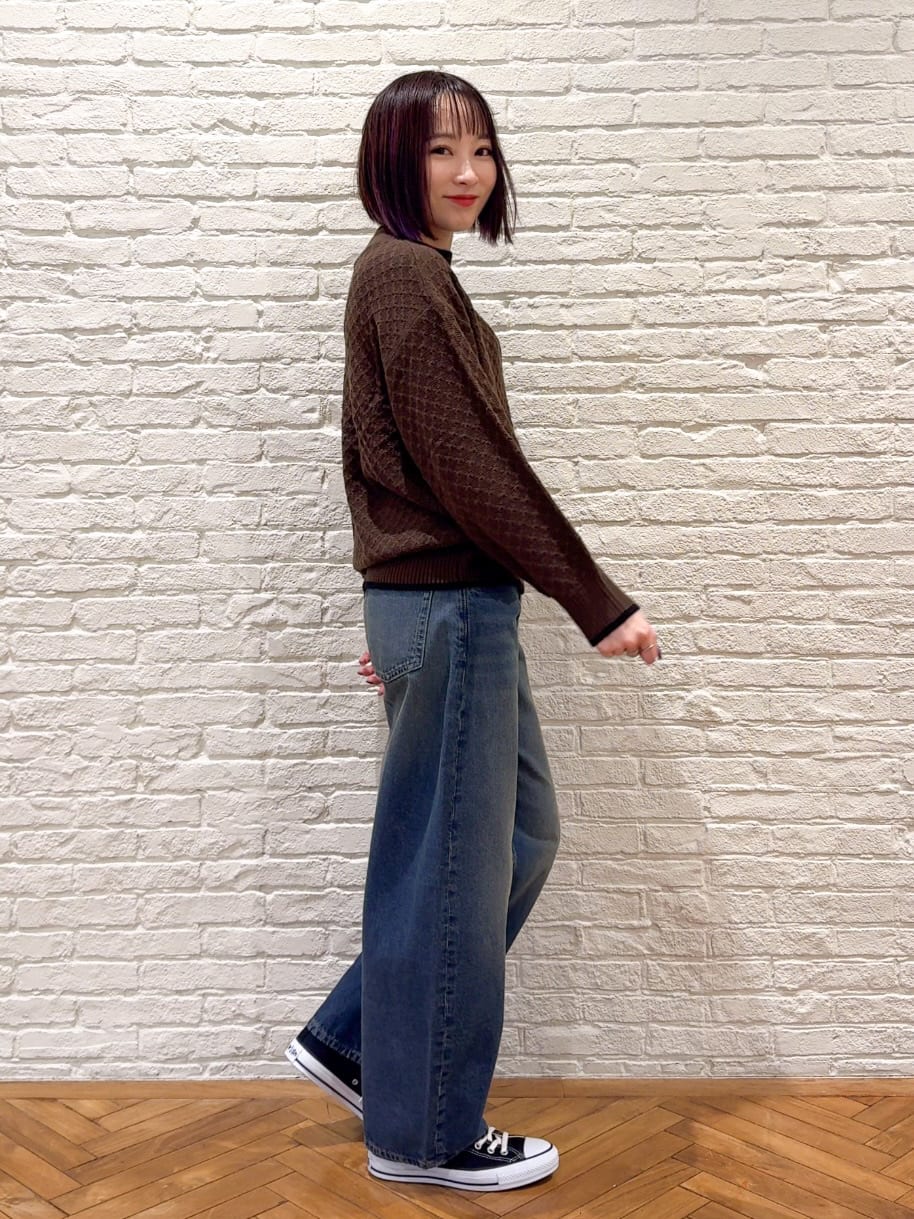 𝐜𝐡𝐢𝐤𝐚さんの「SHOO･LA･RUE｜【撥水/洗える】ショートフーディーダウン」を使ったコーディネート