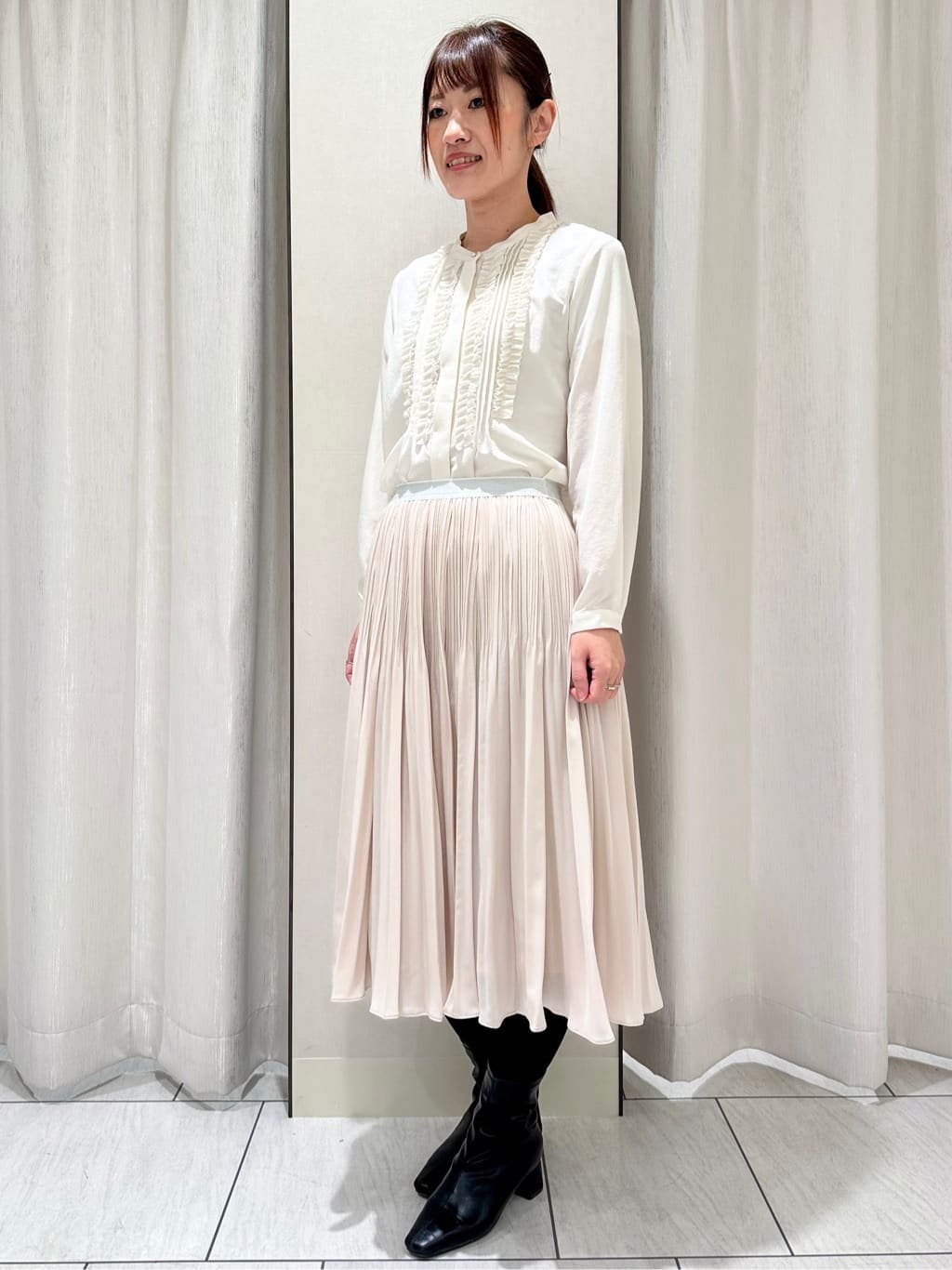 komiさんの「UNTITLED｜【アンサンブル可/ジャケット風】ウールミラノリブカーディガン」を使ったコーディネート