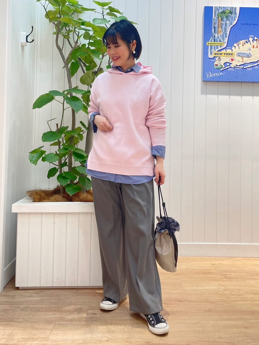 mikaさんの「Dessin｜【洗える／体型カバー】ちょうどいいニットパーカ」を使ったコーディネート