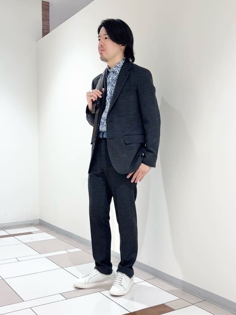 及川さんの「TAKEO KIKUCHI｜【Sサイズ～】ラッセルメッシュ ジャケット」を使ったコーディネート