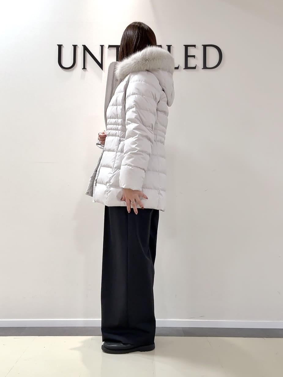 YUIさんの「UNTITLED｜【はっ水機能/フード取り外し可】ミディダウンコート」を使ったコーディネート