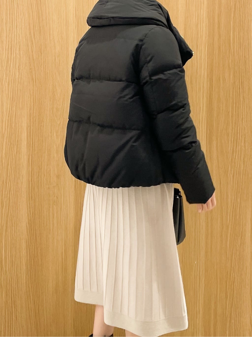 Asukaさんの「OPAQUE.CLIP｜ラメフェザープルオーバーセット ニットワンピース【洗濯機OK】《XS～LL》」を使ったコーディネート