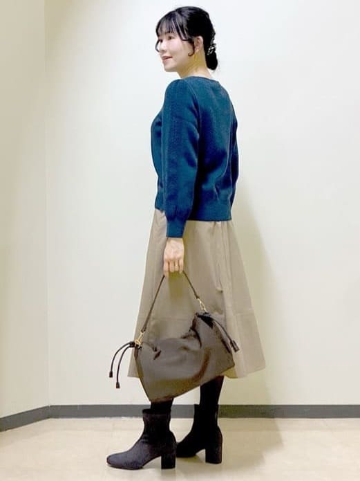  beni_gingerさんの「Reflect｜【選べる8色／スカートにもパンツにも◎】ウール混ボートネックニット」を使ったコーディネート