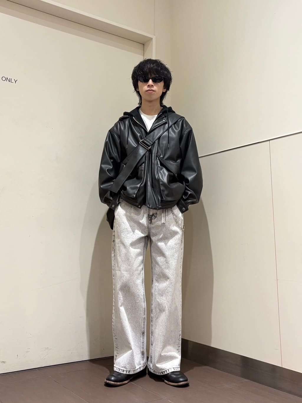 ナノシーさんの「tk.TAKEO KIKUCHI｜シンセティックレザーフライトジャケット」を使ったコーディネート