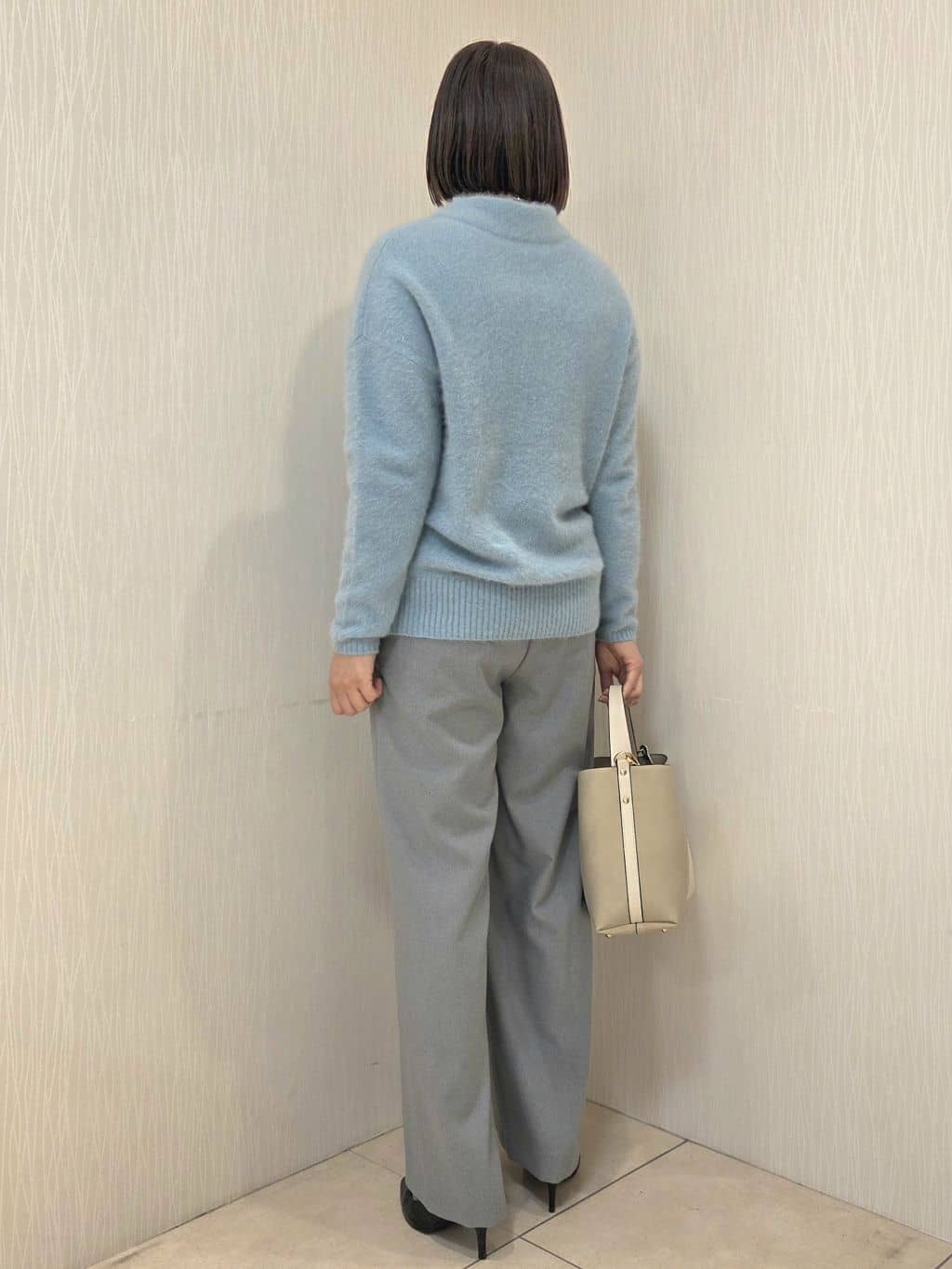 naokoさんの「UNTITLED｜【洗える/ワイド/ウエストゴム】ストレッチドロストパンツ」を使ったコーディネート