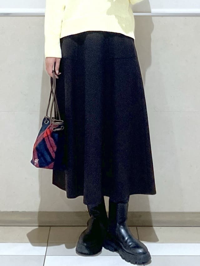 eriko さんの「Dessin｜【洗える】ハイネックベロアモールニット」を使ったコーディネート