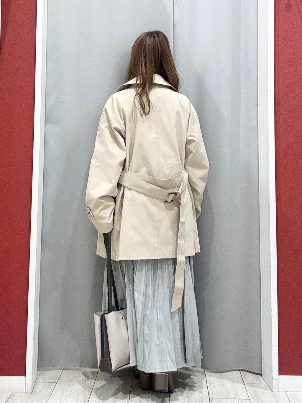 shioさんの「SHOO･LA･RUE｜【洗濯機可/S-LL】きれいめにもカジュアルにも スエードライク プリーツスカート」を使ったコーディネート