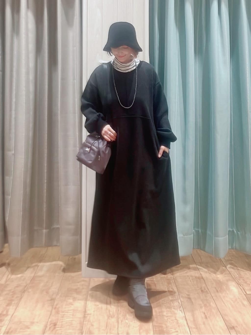 aaamiさんの「SHOO･LA･RUE｜【撥水/あったか】たっぷり着られる 中綿モンスターショートコート」を使ったコーディネート