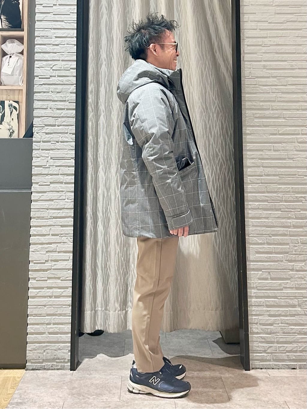 KENJI Iさんの「THE SHOP TK｜【軽くて、暖かい】SORONA／ソロナ 中綿ブルゾン 防風/軽量/洗濯機OK/フード脱着可」を使ったコーディネート