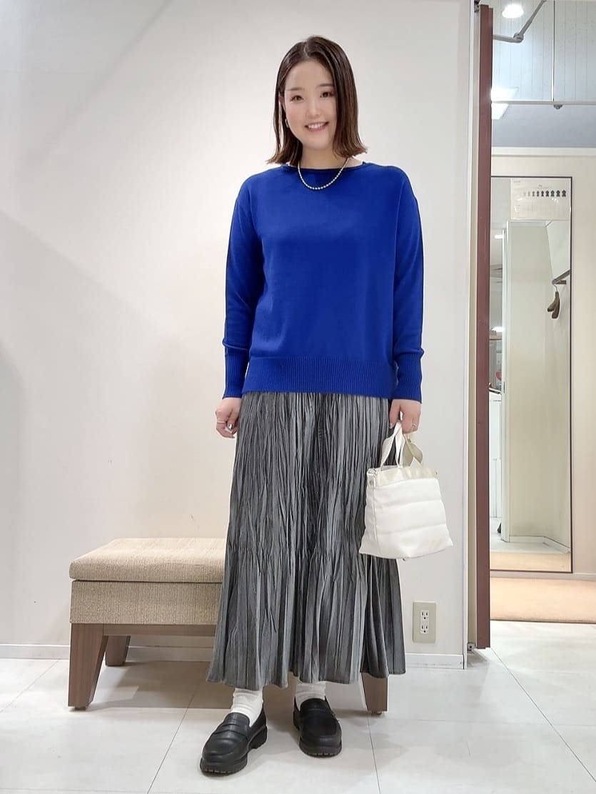 YUIさんの「UNTITLED｜【8色展開/体型カバー】魅せるタイムレスニット」を使ったコーディネート