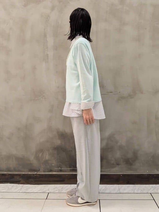 shioさんの「grove｜【あったか裏起毛】かっこよさも穿き心地も叶える、優秀スラックスパンツ」を使ったコーディネート
