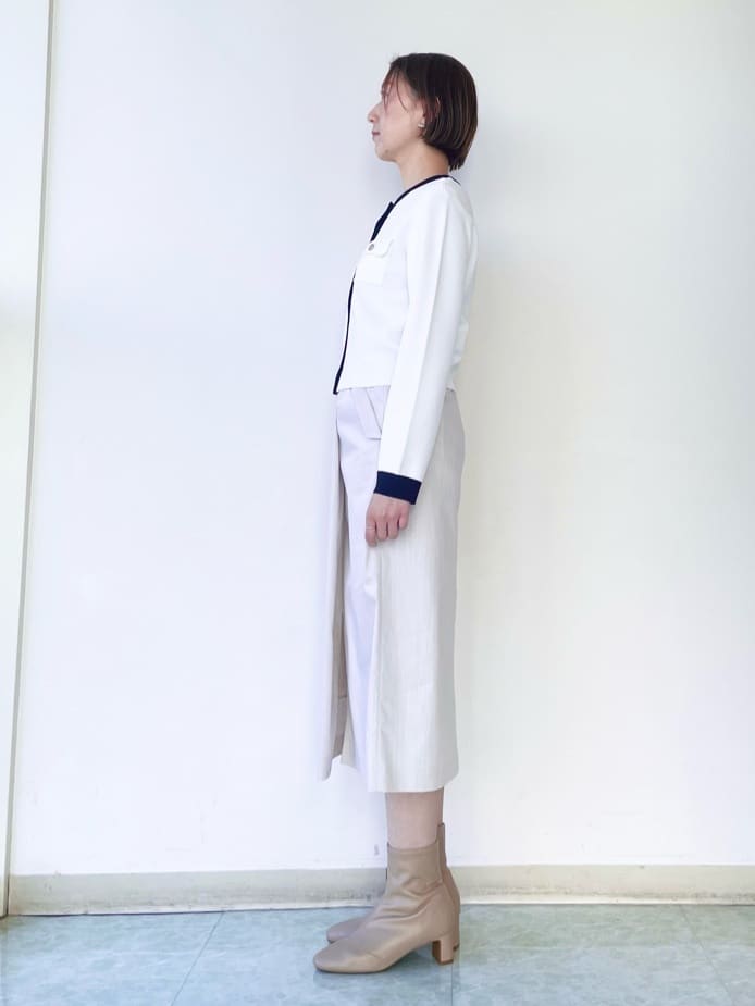 aliceさんの「UNTITLED｜【定番人気/はっ水/洗える】タスランショートトレンチコート」を使ったコーディネート
