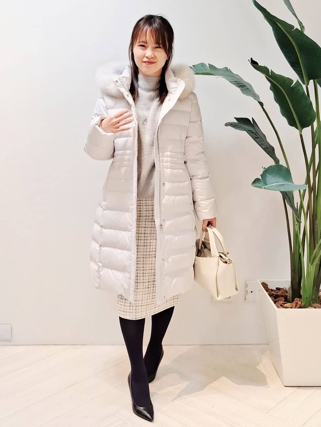 YuKaRiさんの「UNTITLED｜【はっ水機能/フード取り外し可/防寒】ロングダウンコート」を使ったコーディネート
