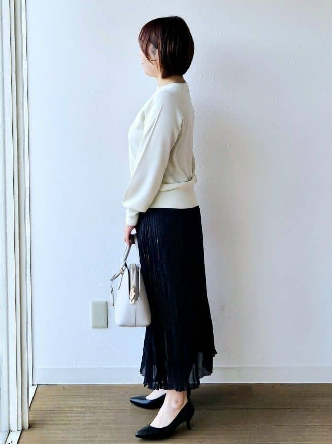 やじまさんの「UNTITLED｜【着回しが効く／オンオフアウター】ウールショートコート」を使ったコーディネート