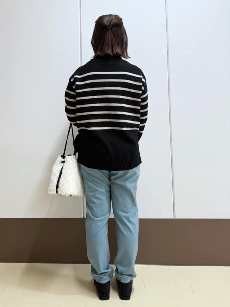 Rikoさんの「INDIVI｜【洗える／裏起毛】ストレッチウォームパンツ」を使ったコーディネート