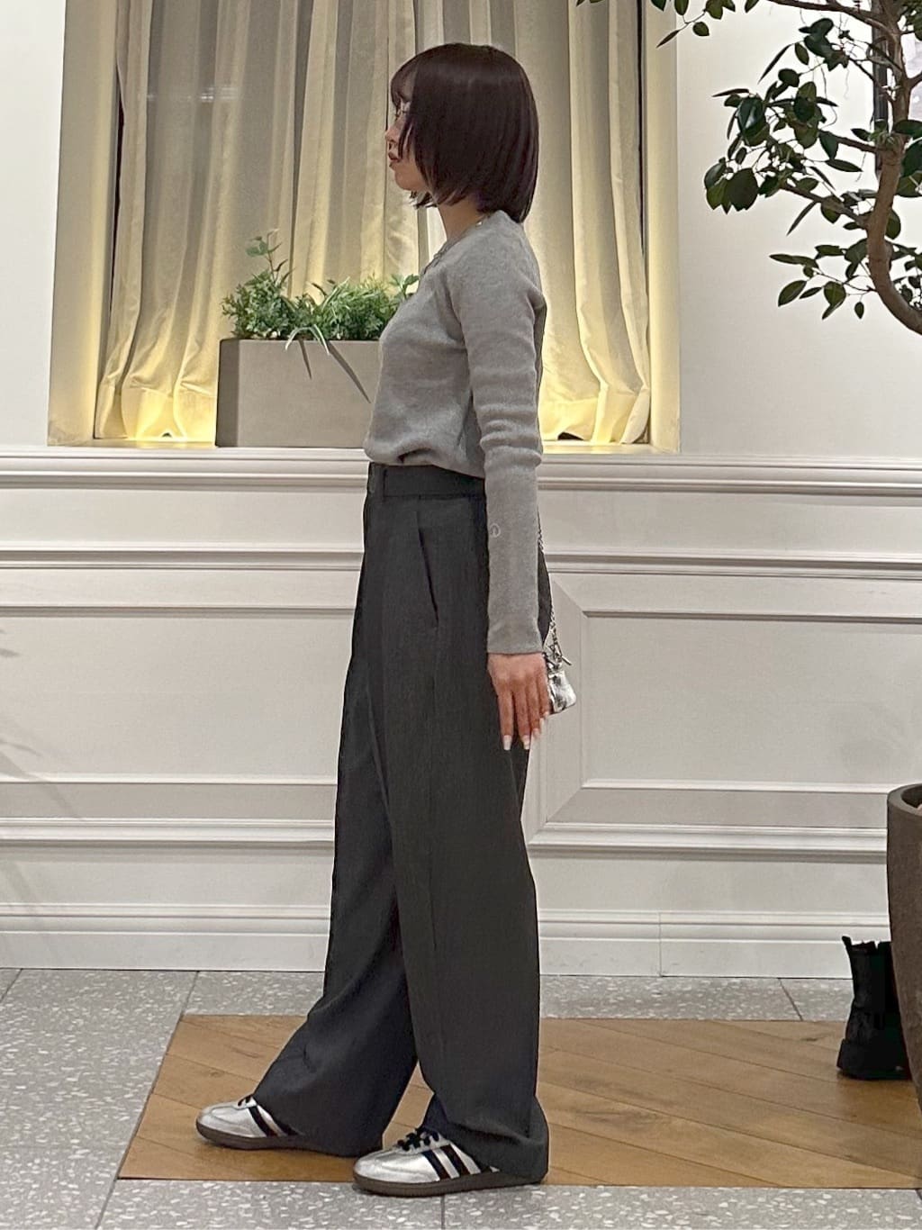 なべこさんの「DRESSTERIOR｜◆【ウォッシャブル】ラメコットンカシミヤニット」を使ったコーディネート