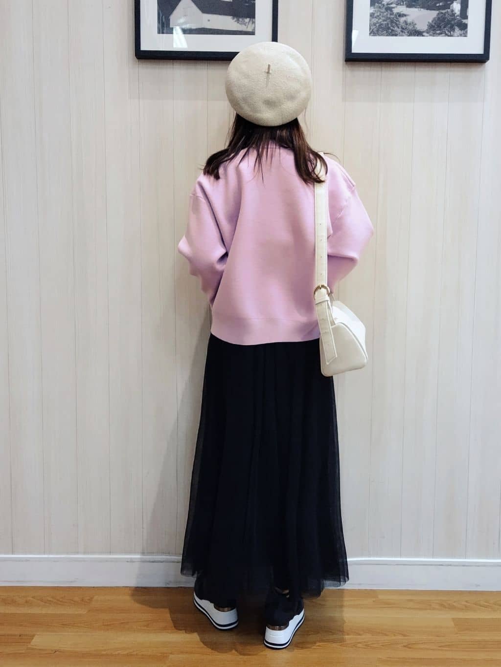 yseさんの「SHOO･LA･RUE｜【洗濯機可/S-LL】1枚でも羽織りでも 華やか上品カーデ」を使ったコーディネート