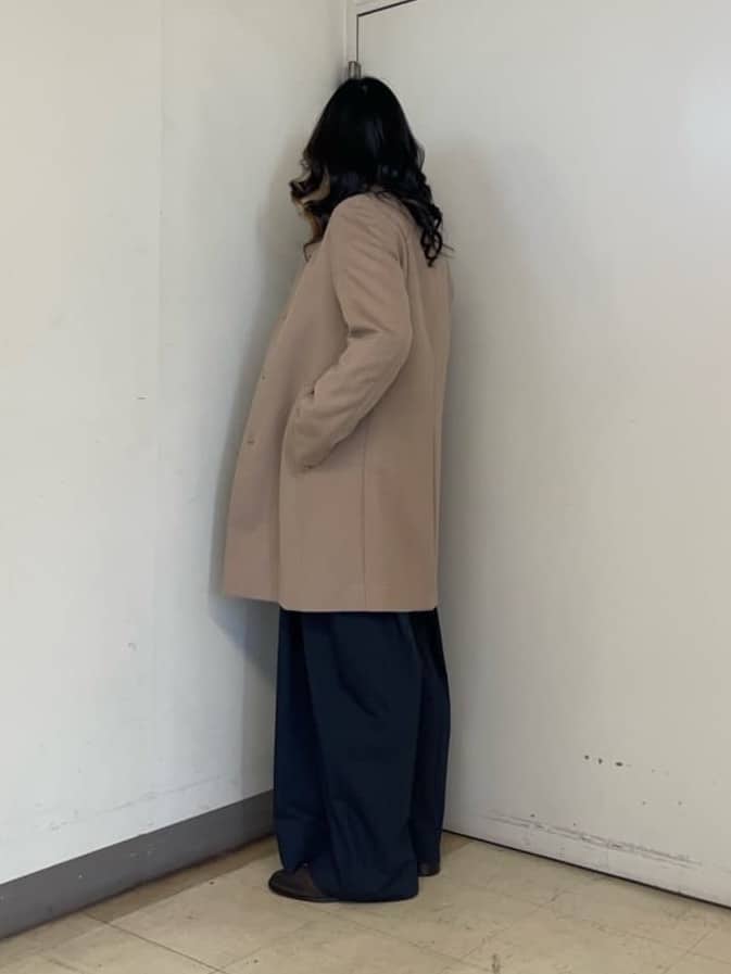 iwさんの「TAKEO KIKUCHI｜【ウールカシミヤブレンド】ビーバー調 スタンドカラー コート」を使ったコーディネート