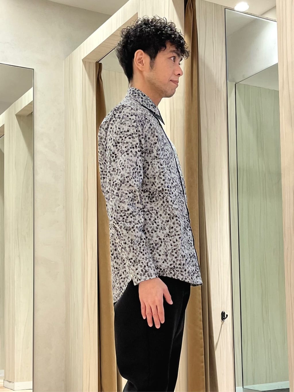 URAさんの「TAKEO KIKUCHI｜【None Of Stress】ストレッチ ダウンブルゾン」を使ったコーディネート