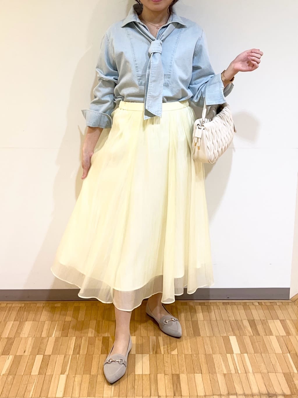 アイナさんの「UNTITLED｜」を使ったコーディネート