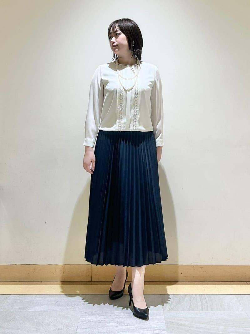 Ryoさんの「INDIVI｜【マルチWAY】3点セットパール調ネックレス」を使ったコーディネート