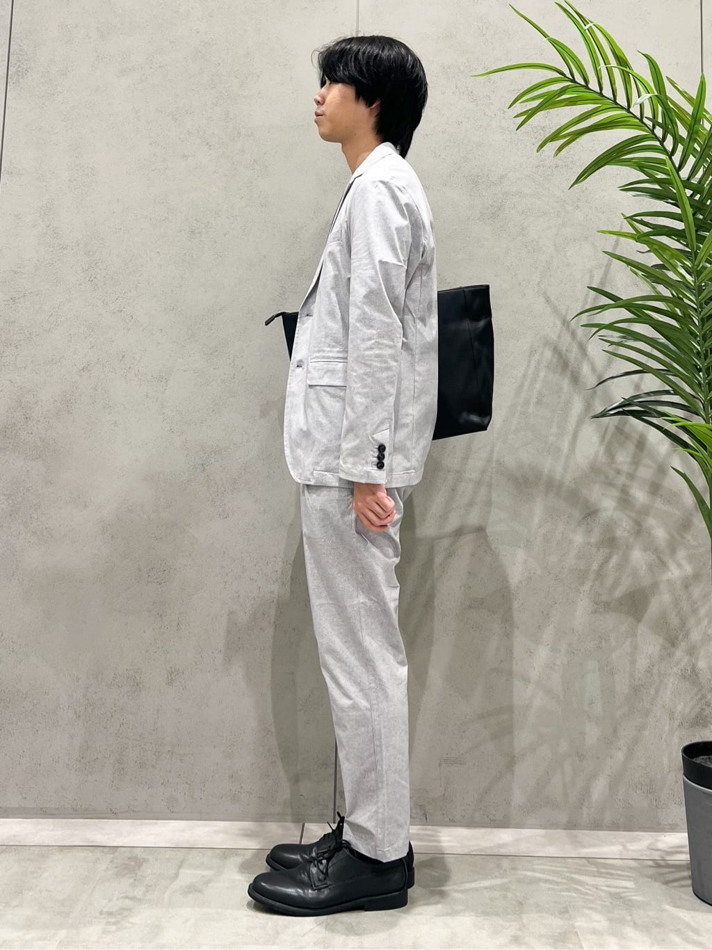 SHI-MAさんの「THE SHOP TK｜スマートムーブメッシュバーズアイジャケット【軽量/洗濯機OK/セットアップ可】」を使ったコーディネート