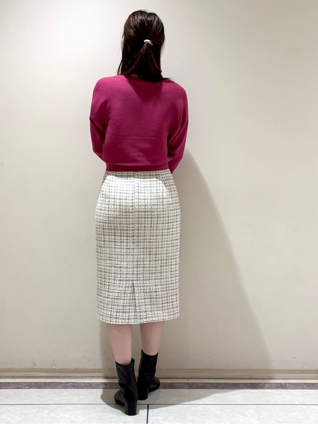 sakiさんの「COUP DE CHANCE｜◆【手洗い可】オーガンジー刺しゅうニットトップス」を使ったコーディネート